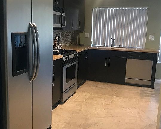 3rd image of 7503 Regency Dr
