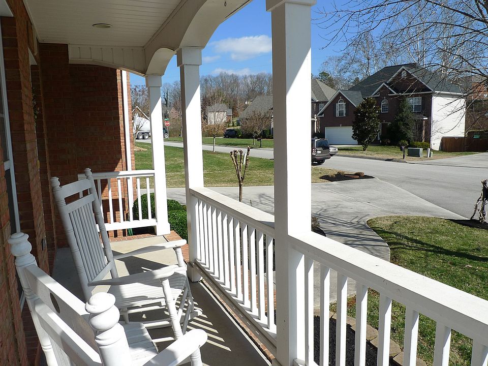 Covered Front Porch