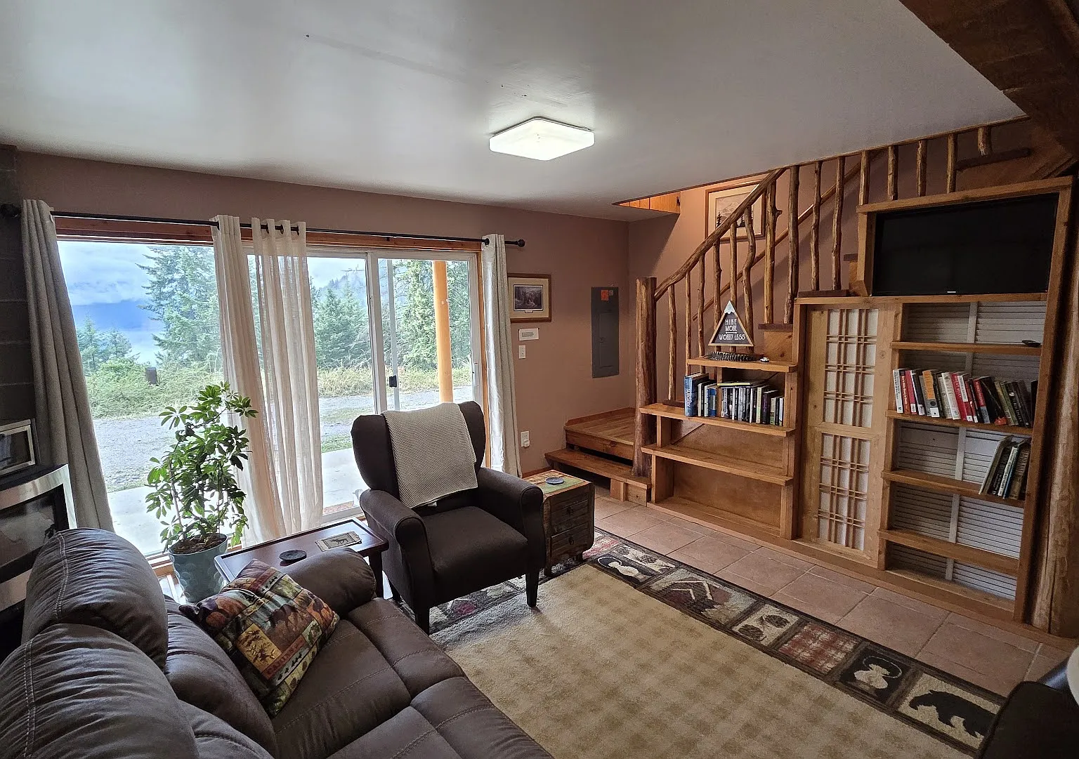 2 bed, 2136 sqft, $1,750 — Photo 3