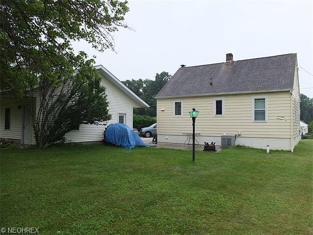 2nd image of 3255 Sweitzer St NW