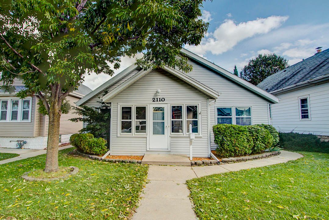 2110 S 62nd St, West Allis, WI 53219 Zillow