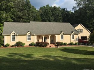 115 Springwood Ln, Stanley, NC 28164