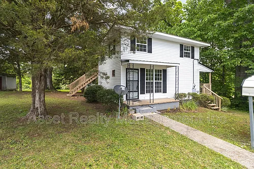 513 Benton Cir S Photo 1