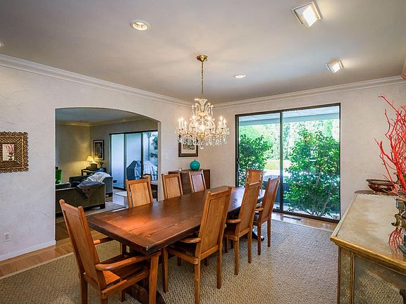 5th image of 470 Eucalyptus Ave