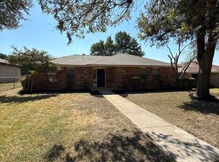 7312 Boisenberry Ln, Dallas, TX 75249