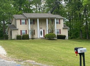 146-148 Walton Cir, Paris, TN 38242