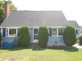 837 Fisher Rd, Dartmouth, MA 02747