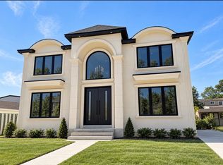 1927 Franklin Road, Valley Stream, NY 11580
