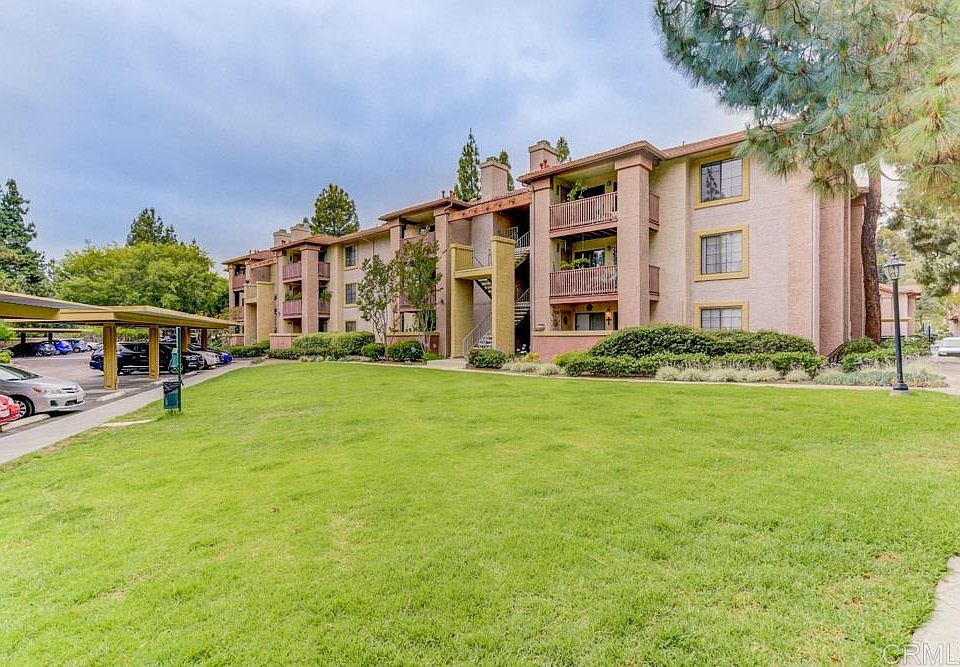 1st image of 12039 Alta Carmel Ct Unit 137