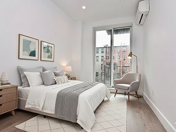 3rd image of 1008 Fulton St #3