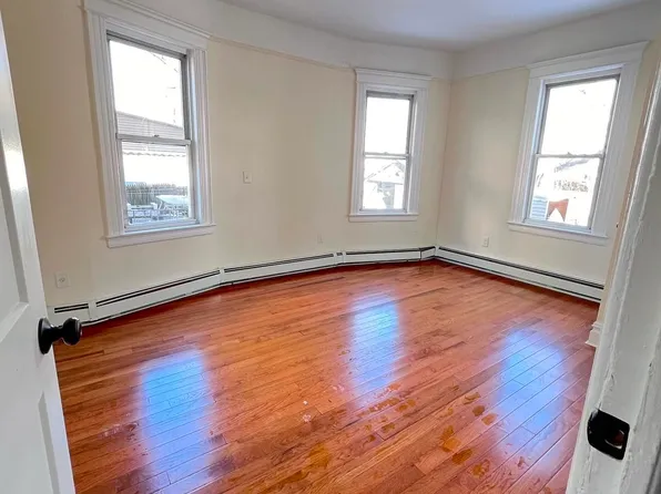 (undisclosed Address), Mount Vernon, NY 10550