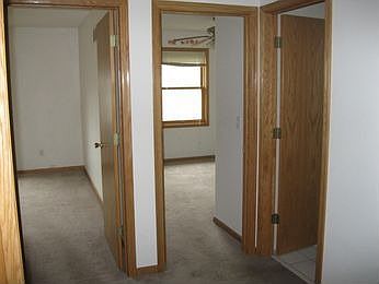 5th image of 2923 Aldrich Ave N