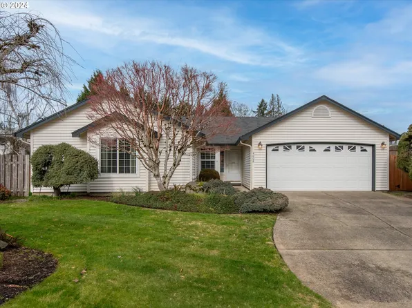 4008 NE 38th St, Vancouver, WA 98661