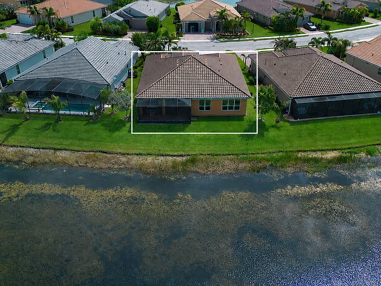 11126 SW Vitalia Ct — Photo 4