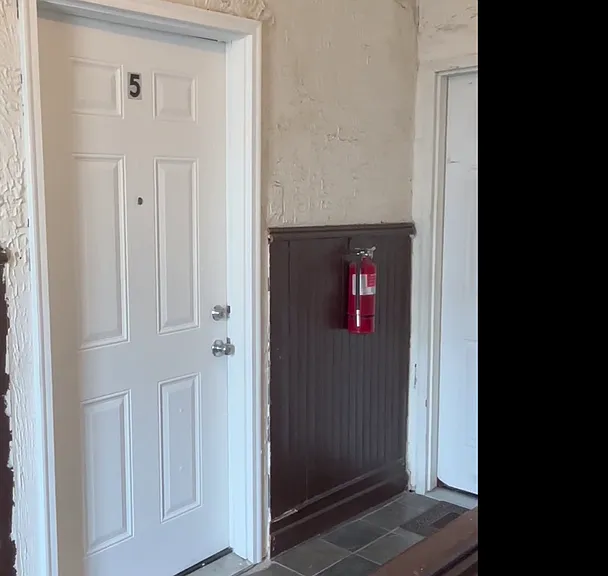40 Park Ave #42 — Photo 3