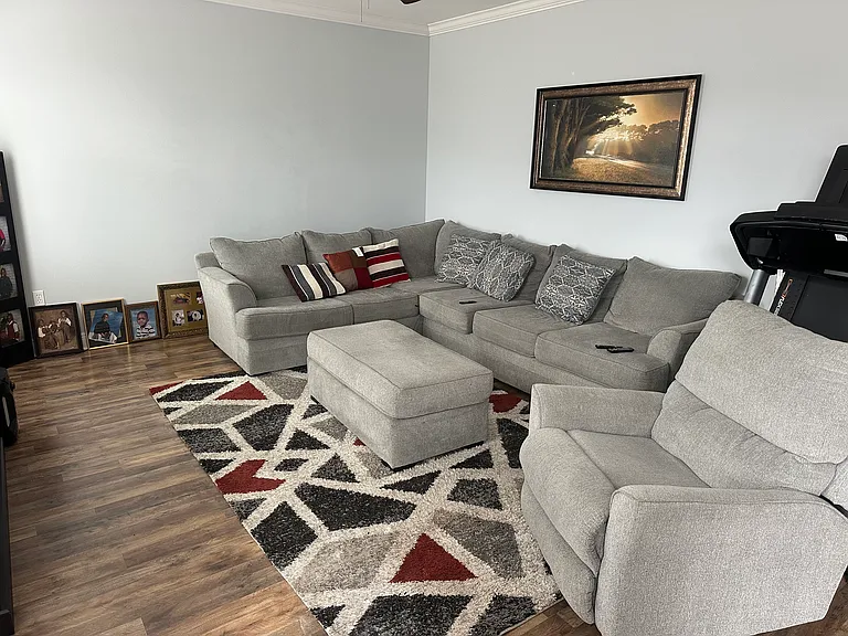 313 Scotch Pine Ln — Photo 31