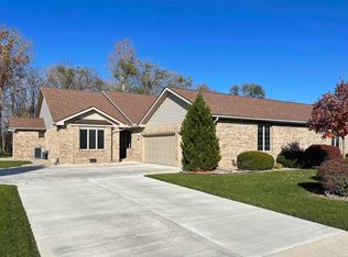 4104 N Villas Dr, Kokomo, IN 46901