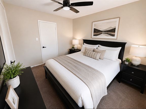 3rd image of 6688 Montclair Dr #4