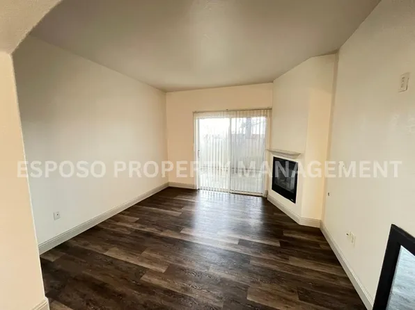 1565 W Swift Ave APT 105, Fresno, CA 93705