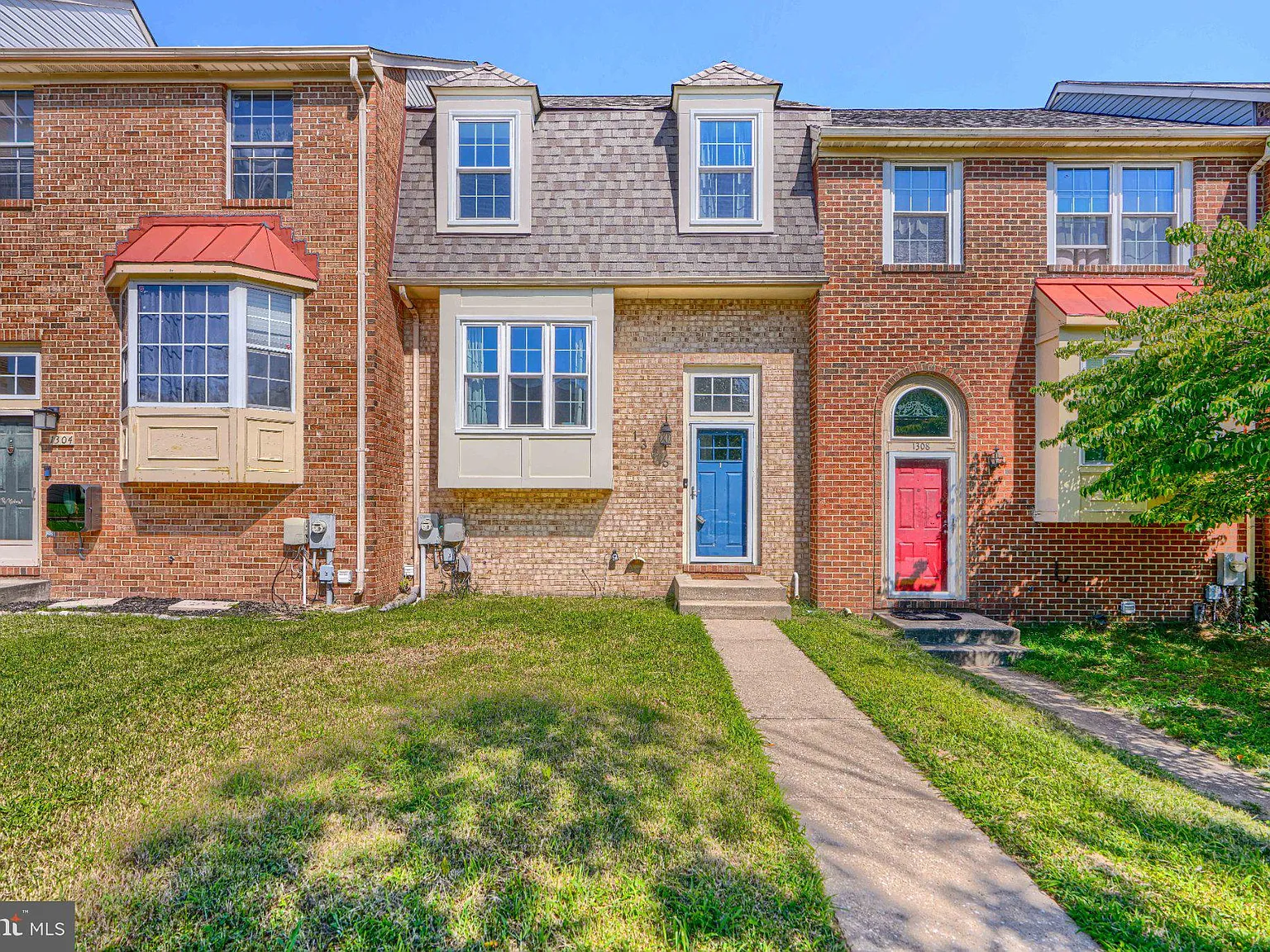 3 bed, 2.5 bath, 1785 sqft, $2,500 — Photo 1