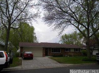 6281 Birchwood Rd, Woodbury, MN 55125