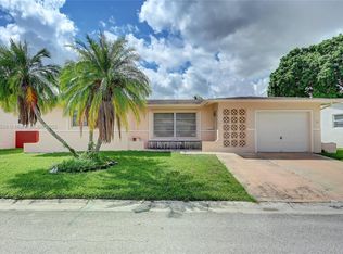 6820 NW 12th St, Margate, FL 33063