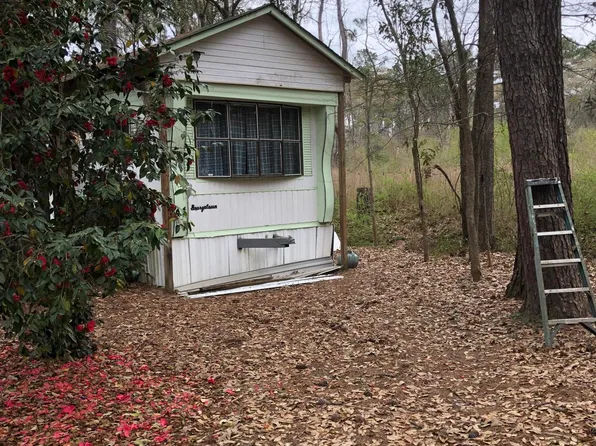 114 Crawdad Ct, Moncks Corner, SC 29461