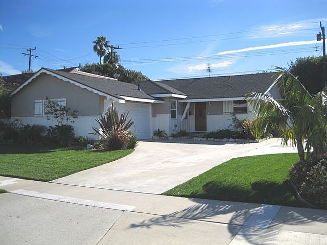 1st image of 2508 W 225th Pl