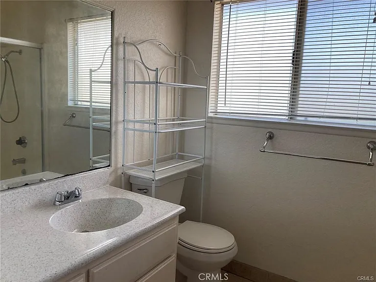 9934 La Vine St — Photo 29