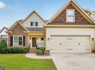 356 Carillon Ln, Macon, GA 31210