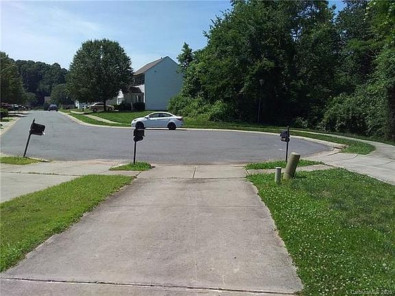 2nd image of 6344 Green Vista Ct
