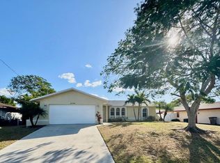 2306 NE 5th Ter, Cape Coral, FL 33909