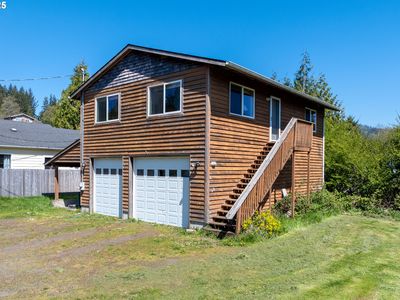 9633 1st St, Bay City, OR, 97107