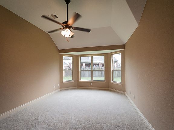 4th image of 4618 German Bend Dr
