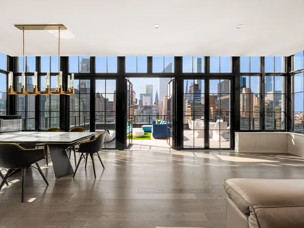 959 First Avenue image 1 of 15