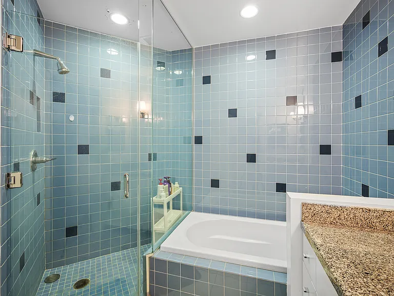 1100 Wilshire Blvd #2607 — Photo 16