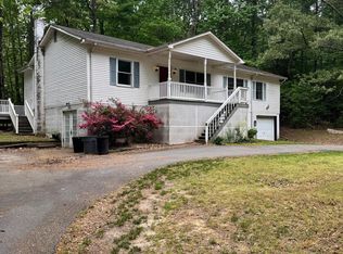 12334 Lakeview Dr, King George, VA 22485