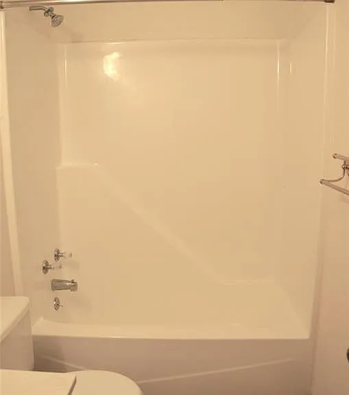 1420 Royal Oak Ct — Photo 17