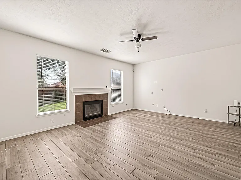 25135 Florina Ranch Dr — Photo 11