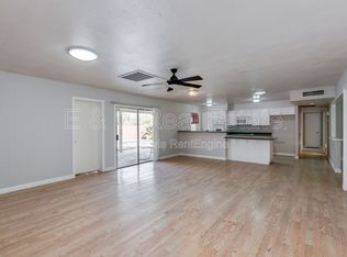 1722 E Broadmor Dr, Tempe, AZ 85282