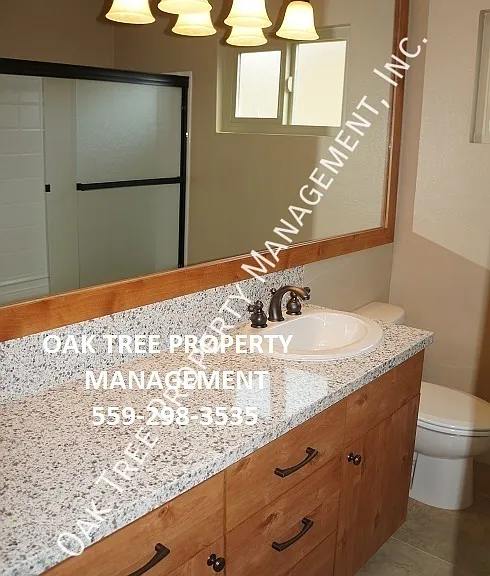 744 Woodworth Ave #A — Photo 11