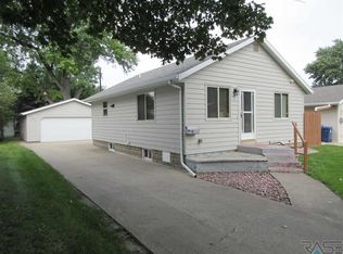 113 S Holly Ave, Sioux Falls, SD 57104