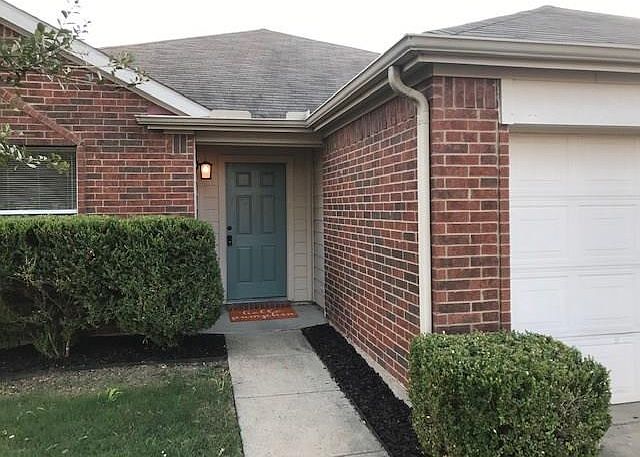 1st image of 606 Lakeview Dr