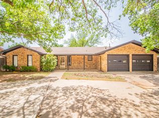 1704 E Hester St, Brownfield, TX 79316