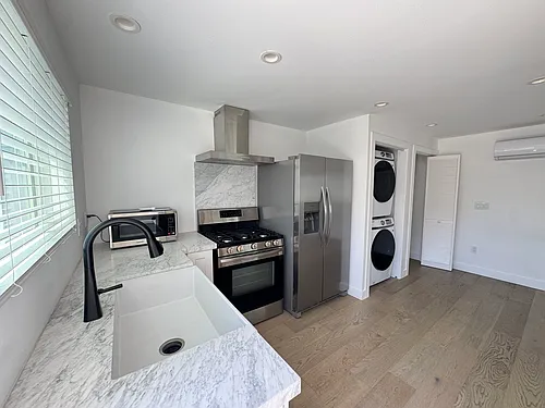 6155 Packard St Photo 1
