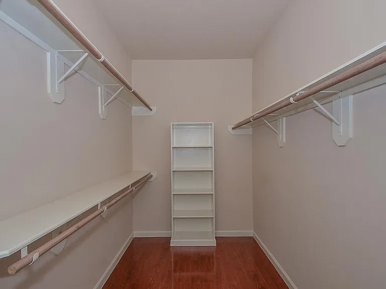 2135 Brinton Oaks Ct — Photo 21