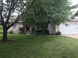 3907 Brandonshire Dr, Springfield, IL 62704