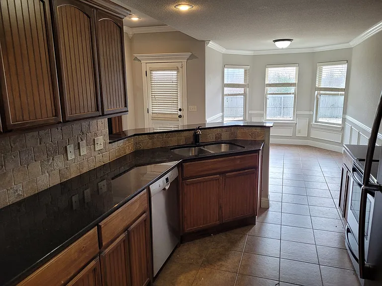 4189 W Titus Dr — Photo 9