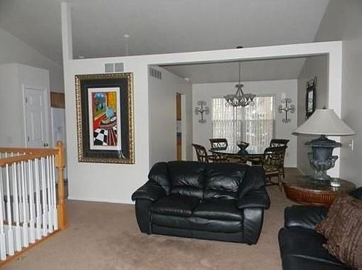 2nd image of 130 Swart St