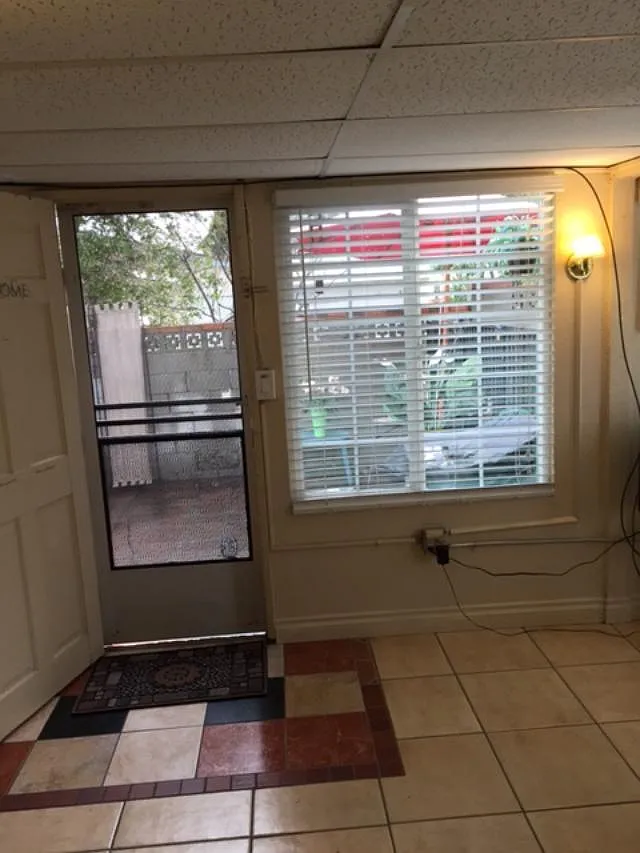 Studio, 550 sqft, $1,600 — Photo 3